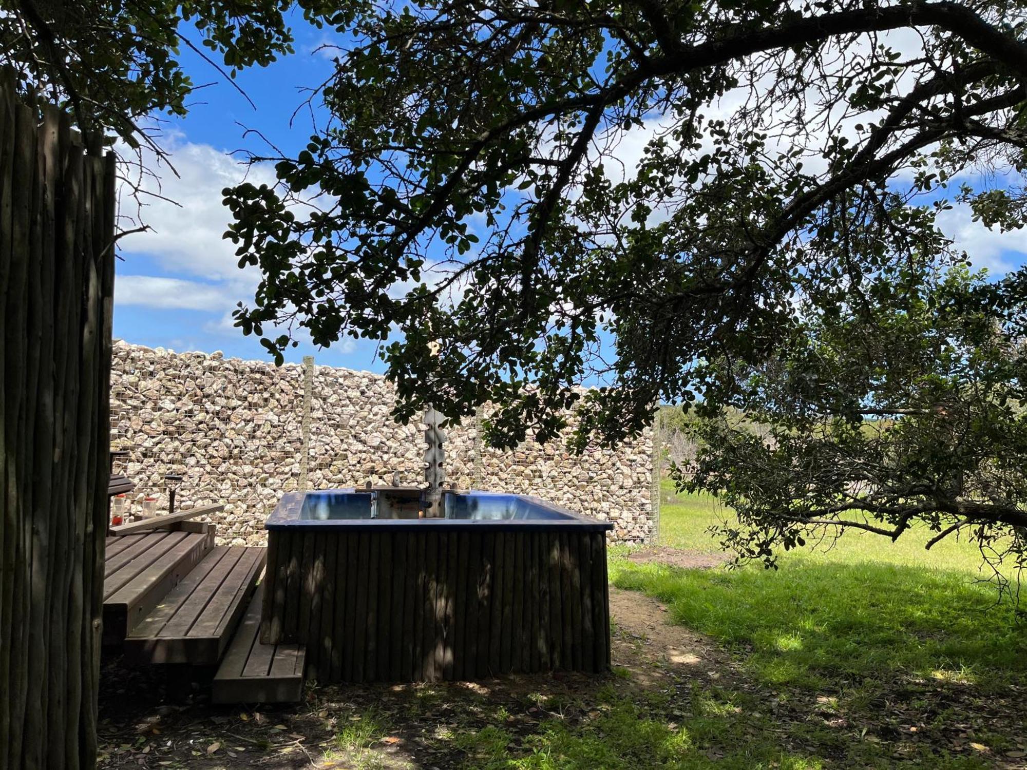 Mosaic Lagoon Lodge Stanford Exterior photo