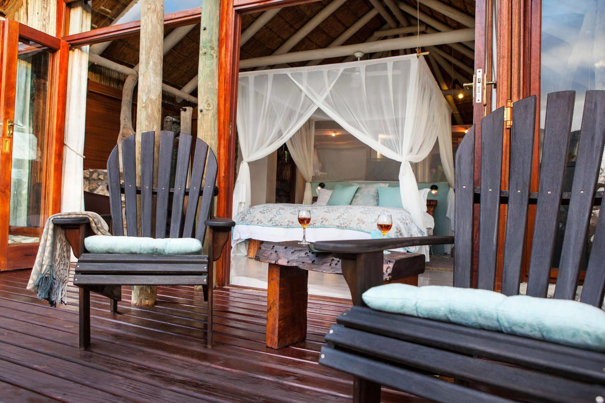 Mosaic Lagoon Lodge Stanford Exterior photo